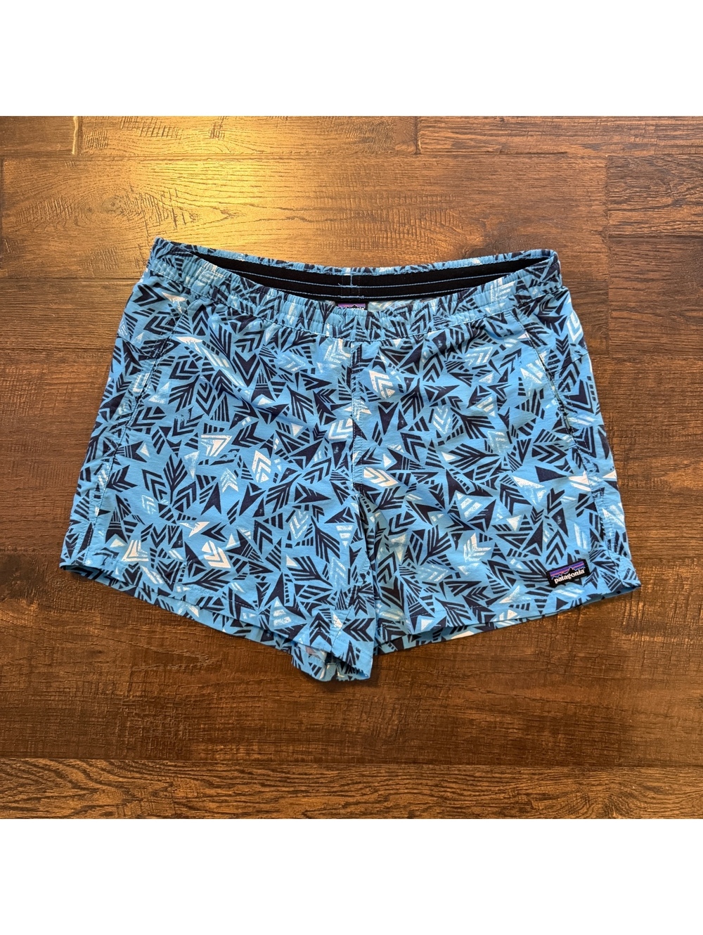 Patagonia Baggies Shorts Womens XS Extra Small Blue Geometric Arrows Print Nylon